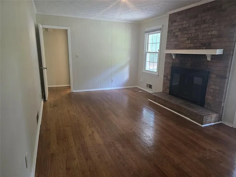 5734 Lanny Ln — Photo 10