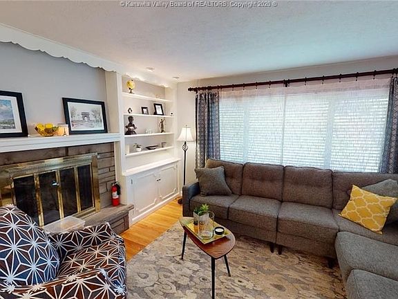 5th image of 919 Alynwood Cir