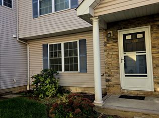 14 Henry St #B, Somerset, NJ 08873