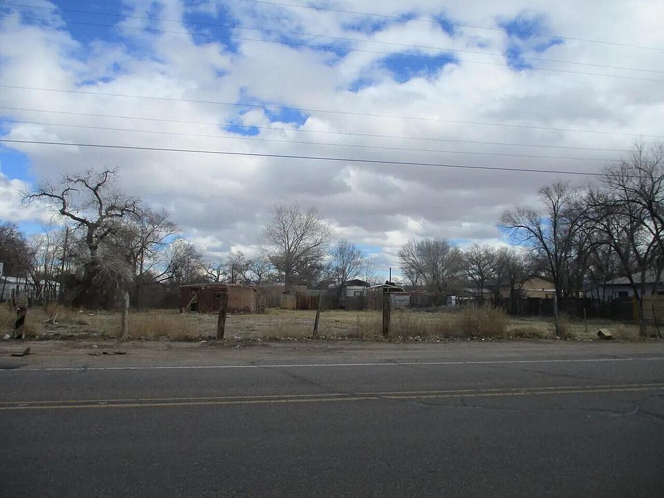 1st image of 7424 Isleta Blvd SW