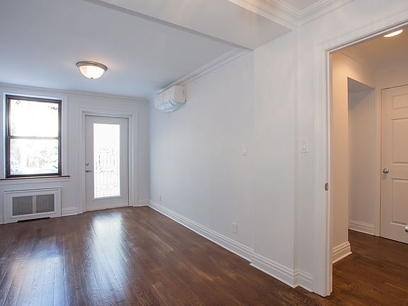 3rd image of 423 7th St #1