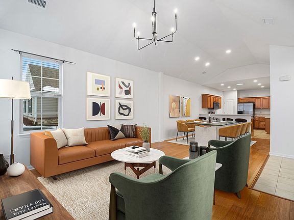 4th image of 23908 W Dayfield Dr #23908