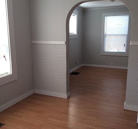 2nd image of 1020 N Denny St