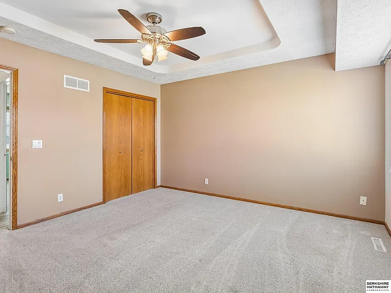 7308 S 155th Ave — Photo 23