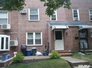 56-34 206th St, Bayside, NY 11364
