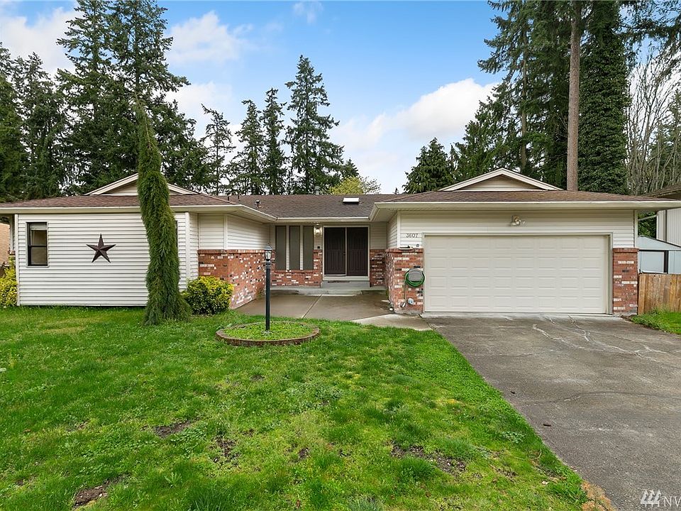 1st image of 3607 27th St SE