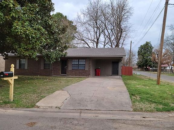 5th image of 202 Jaggers St