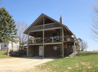 19846 Imperial Rd, West Union, IA 52175