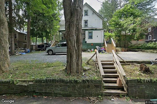 3 bed, $1,650 — Photo 4
