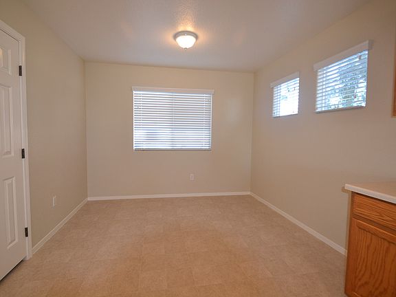 4th image of 3721 Discovery Creek Ave
