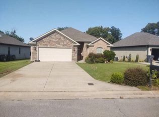 5064 Aberdeen Rd, Jonesboro, AR 72405