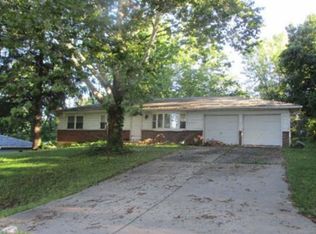 6816 Longwood Ave, Kansas City, KS 66109