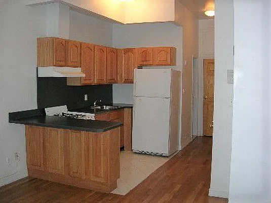 Rented by Jeffrey Mosczyc, LREB | media 25