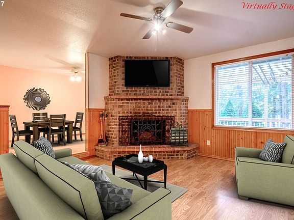 5th image of 25704 NE 188th Ct
