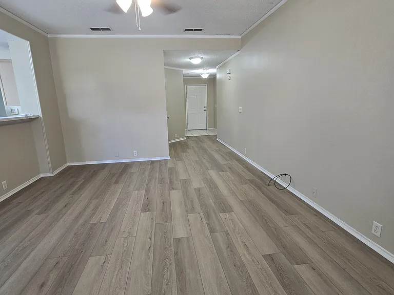 1108 Springcreek Dr — Photo 11