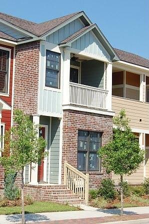 1st image of 214 Traditions Dr