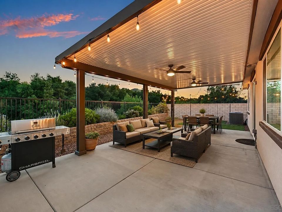 1st image of 28327 Farm Creek Way