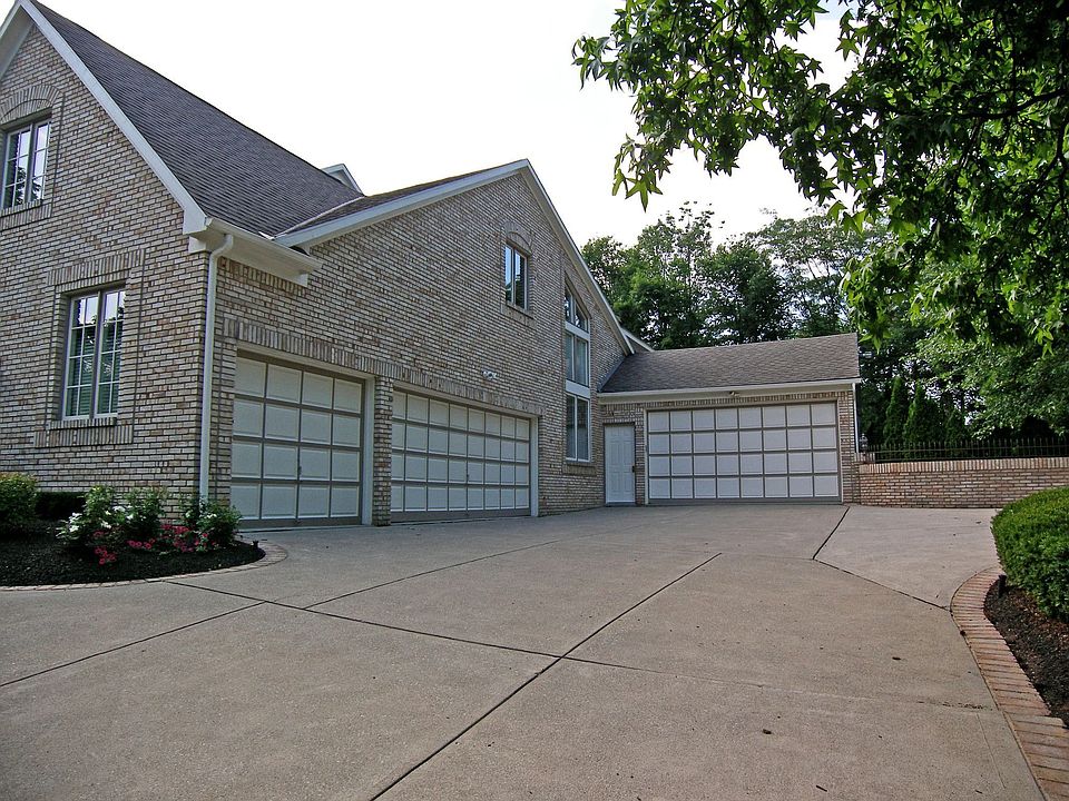 Five Car garage and ample parking for large parties.