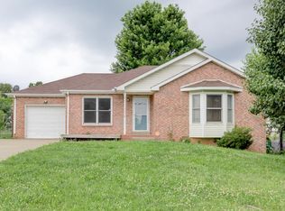 1924 Bridgewater Dr, Clarksville, TN 37042