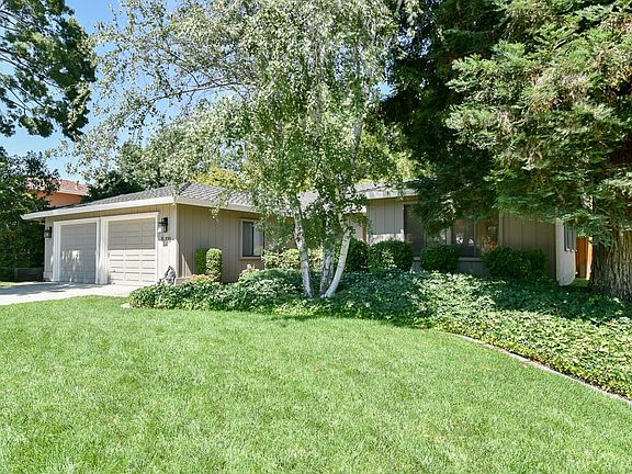 2nd image of 16700 Wild Oak Way