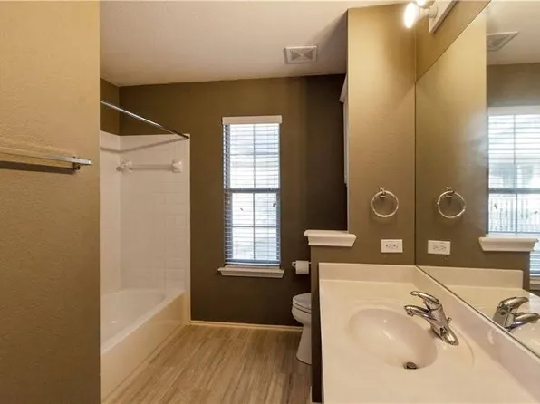 1900 Scofield Ridge Pkwy, Austin, TX