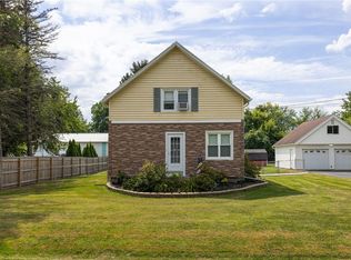 15 Chambers St, Spencerport, NY 14559