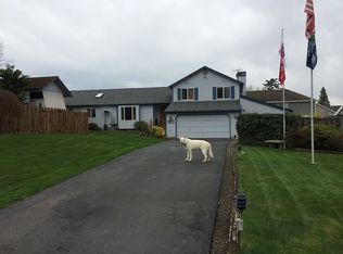 800 Duvall Pl NE, Renton, WA 98059
