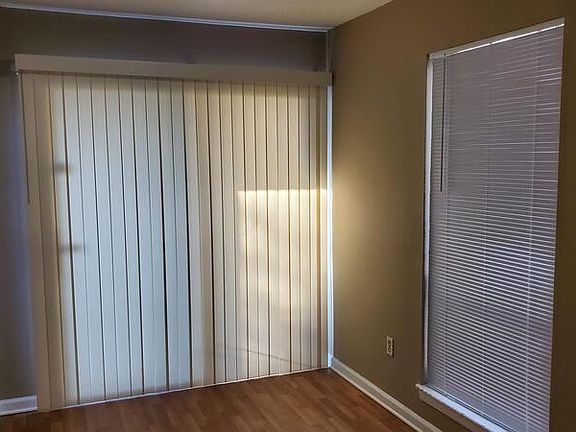 3rd image of 5694 Los Gatos Dr #1
