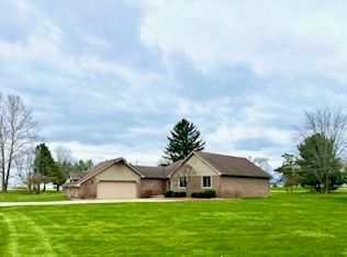 211 W Trane Ln, Rushville, IN