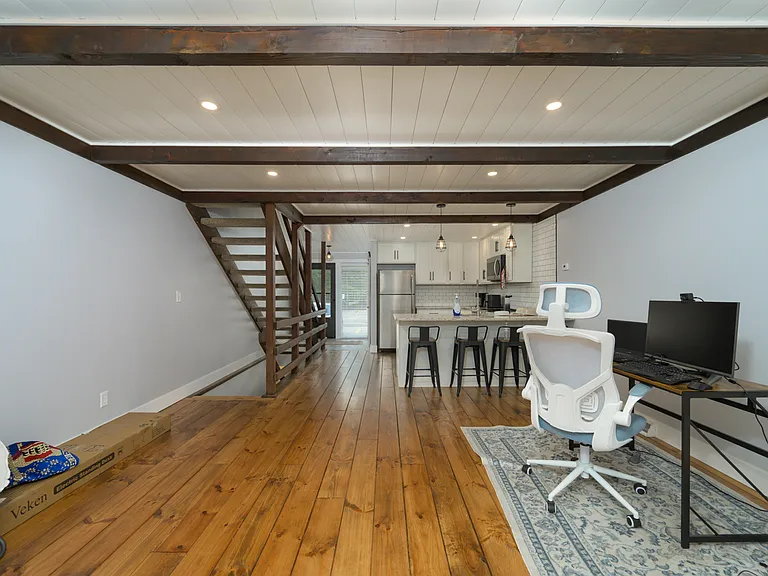 5215 Cline Rd #C — Photo 6