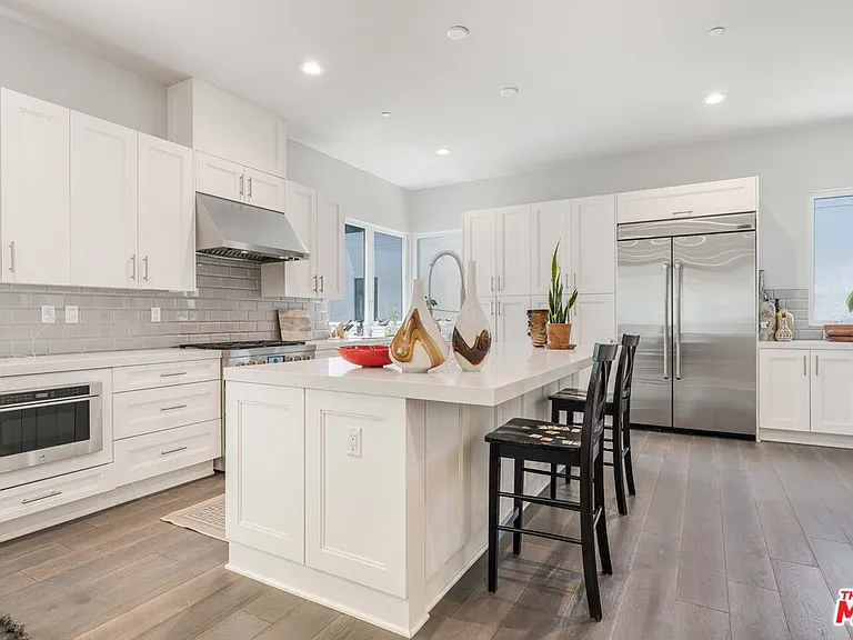 12646 W Seacoast Pl — Photo 2