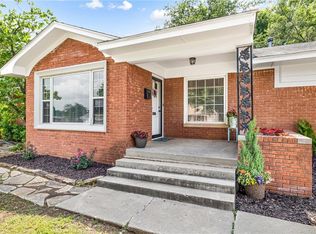 9529 Greystone Ave, Oklahoma City, OK 73120