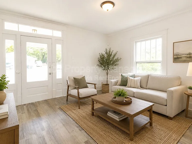 3207 Curtis St — Photo 1