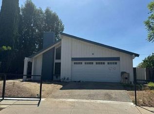 1029 Currier Ave, Simi Valley, CA 93065