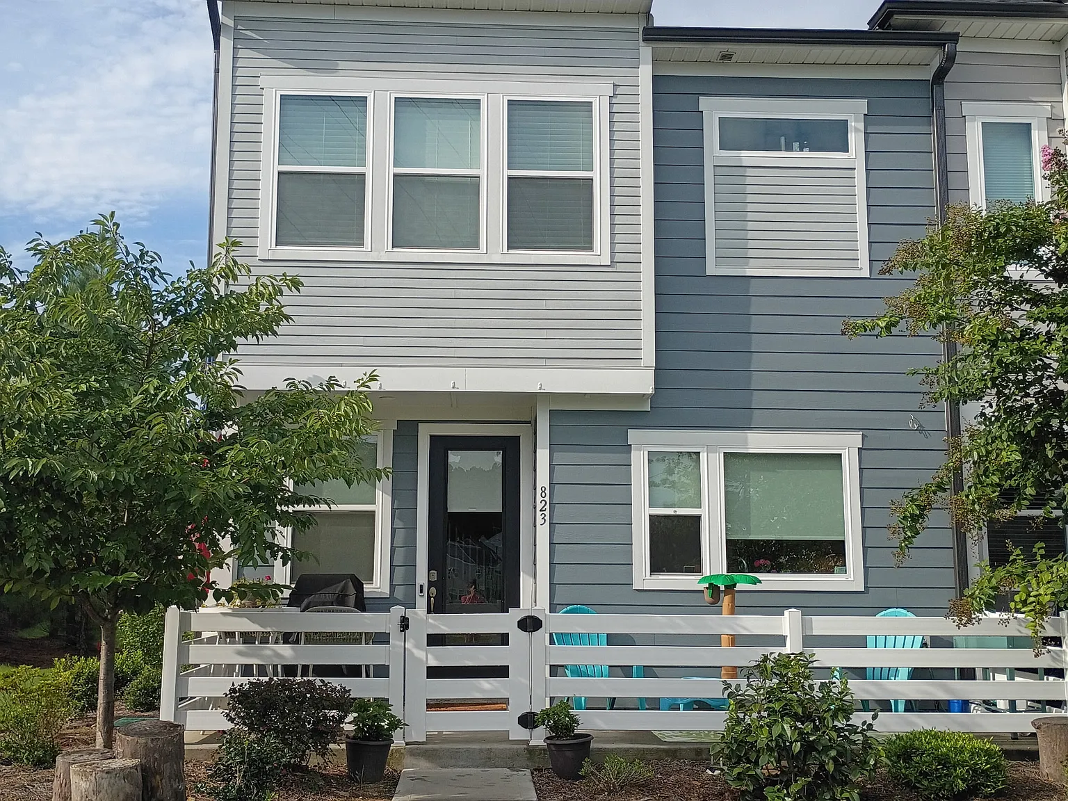 3 bed, 2.5 bath, 1795 sqft, $3,200 — Photo 1