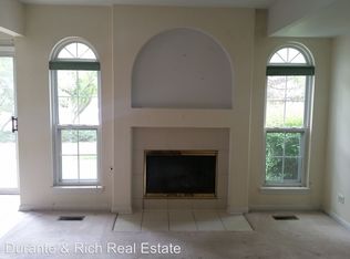 1361 Diamond Dr, Hoffman Estates, IL 60192