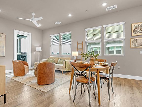3rd image of 1661 Spring St #432