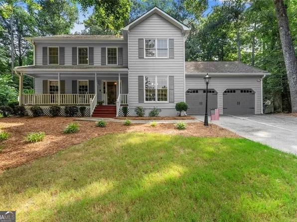 4343 Deerbrook Way, Lilburn, GA 30047