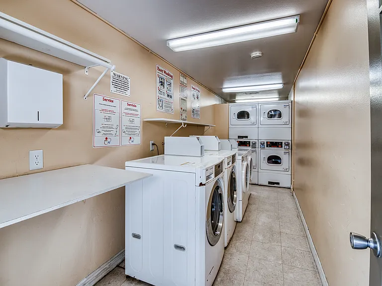 Aspen Park Apartments — Photo 12