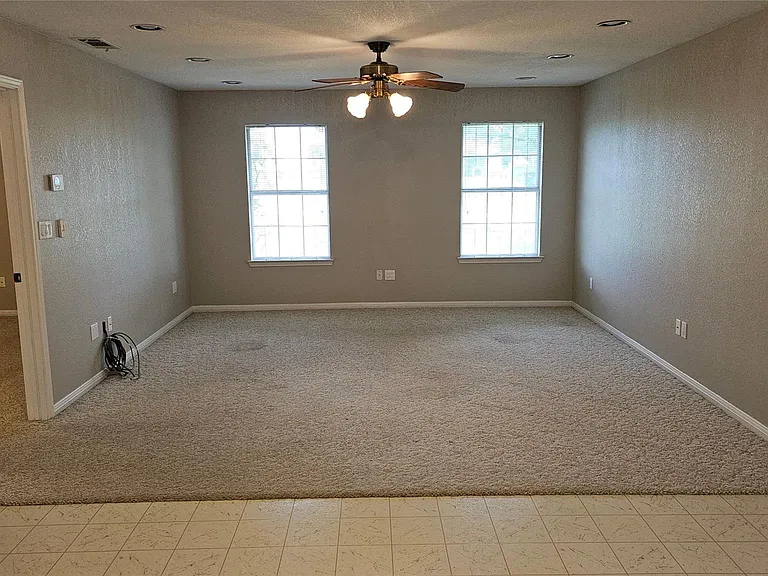 16 Brenda Ln — Photo 30