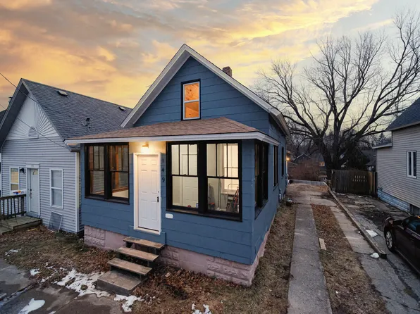 149 Monroe St, Manistee, MI 49660
