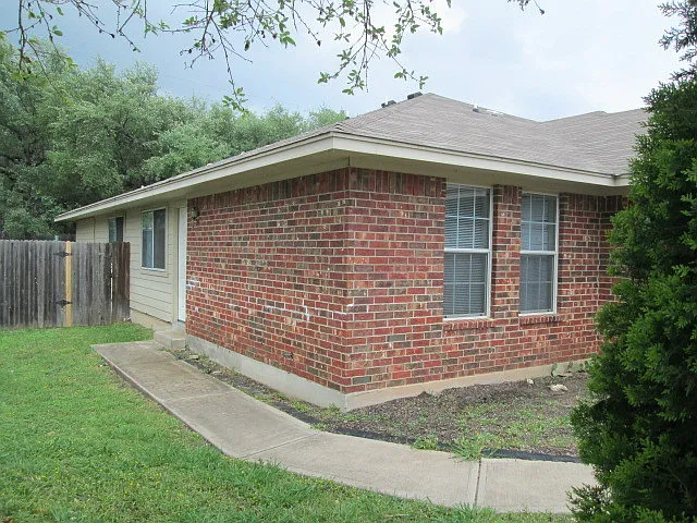 8713 Talyne Chaise Cir — Photo 3