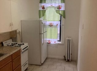 6075 67th Ave #2, Flushing, NY 11385