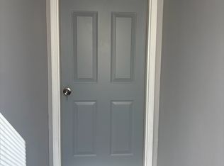 3002 E 81st St #2, Chicago, IL 60617