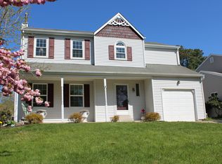 9 Jonathan Dr, Newark, DE 19702