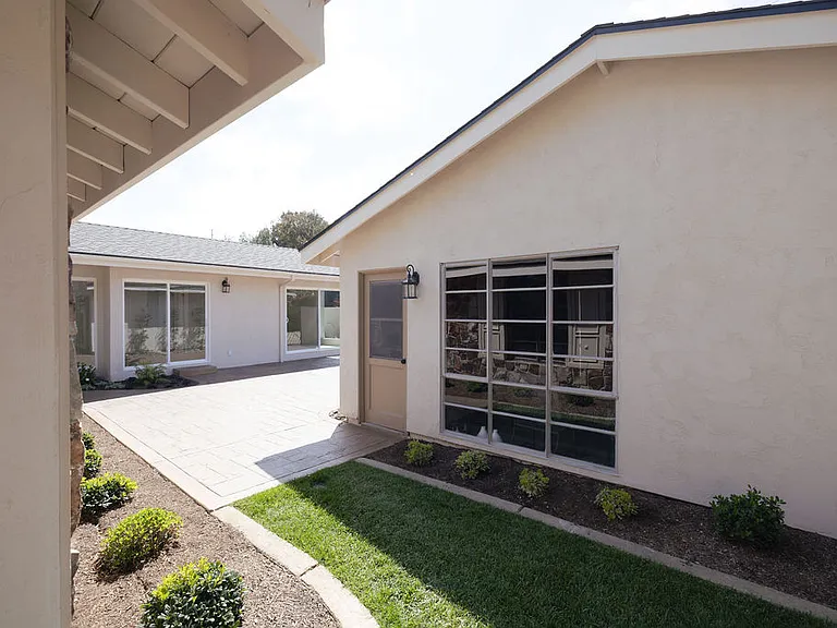 5577 Honors Dr — Photo 16