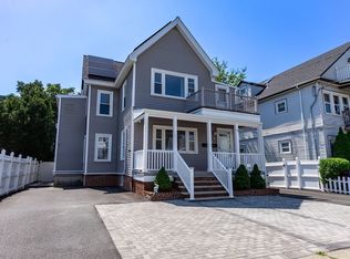 29 Dolphin Ave, Winthrop, MA 02152