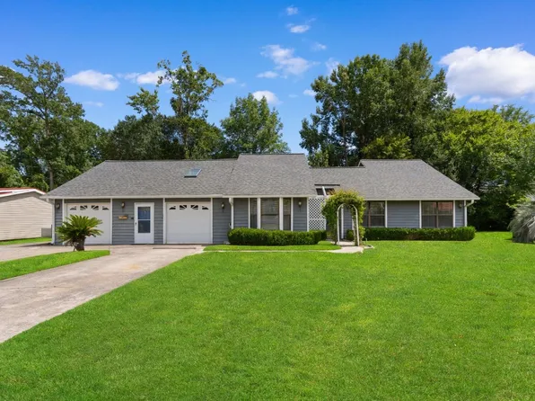 331 Waterside Dr., Myrtle Beach, SC 29577