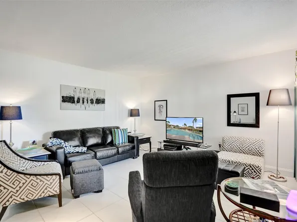 17001 NE 13th Avenue #104, Miami, FL 33162