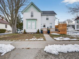 151 Adelaide St, Gananoque, ON K7G 2B7